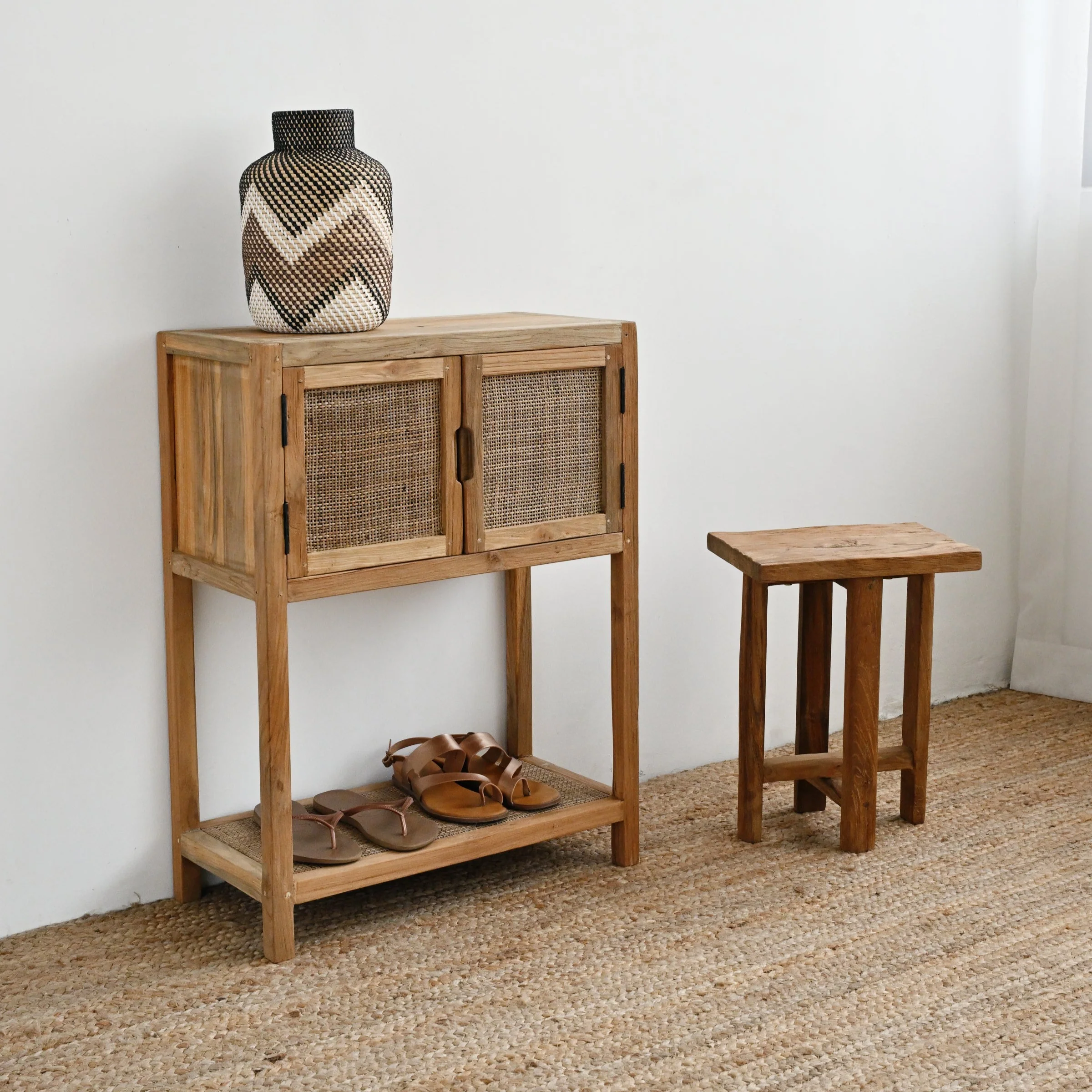 Aztec Rattan Vase - Image 2