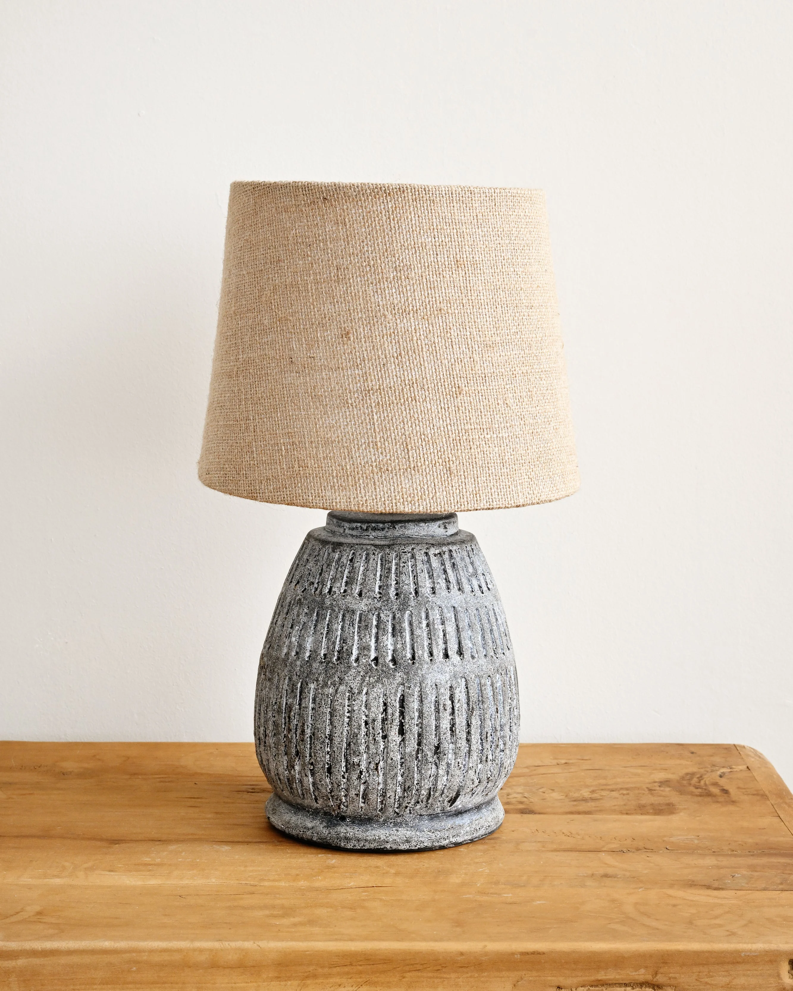 Bata Stone Table Lamp