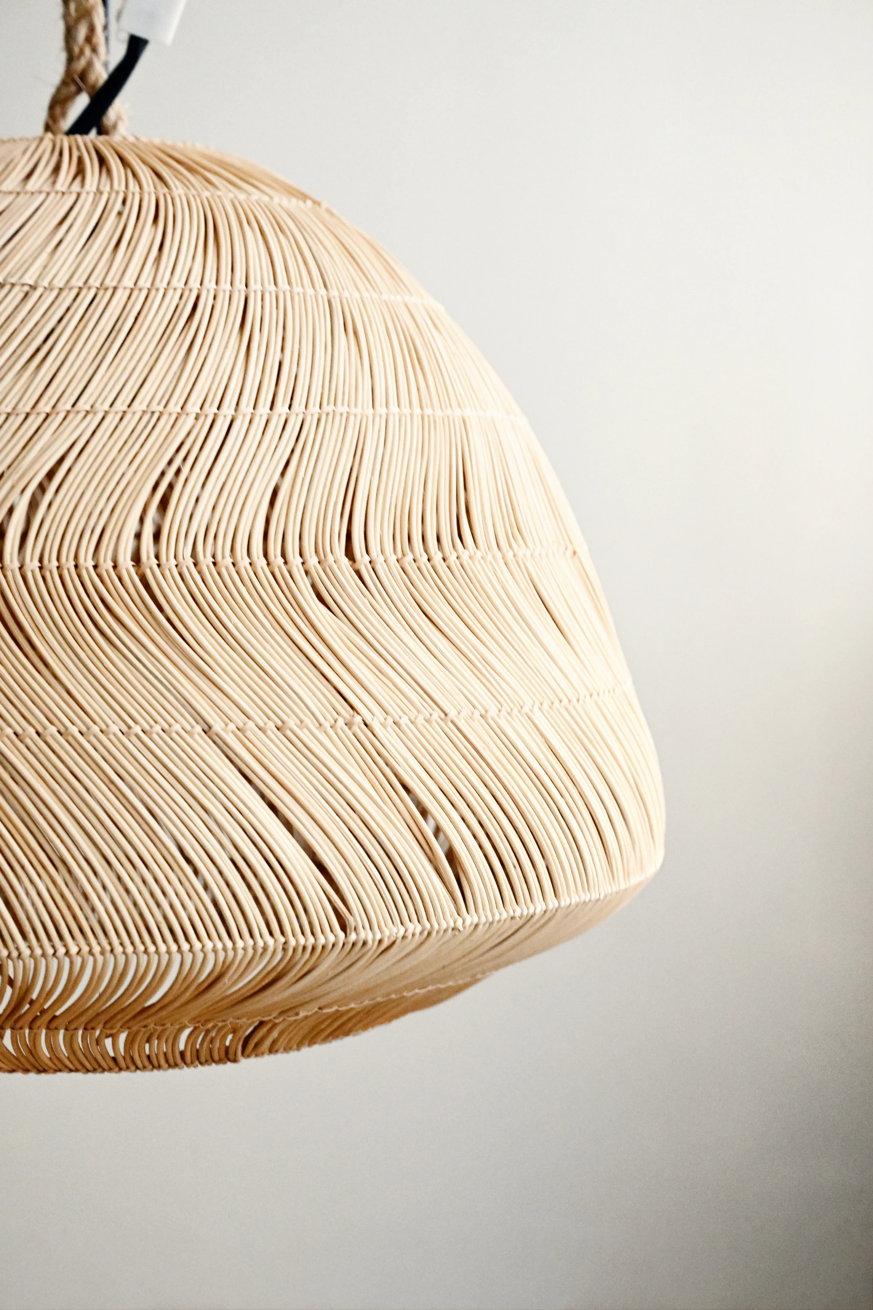 Bella Rattan Pendant Lamp - Image 4