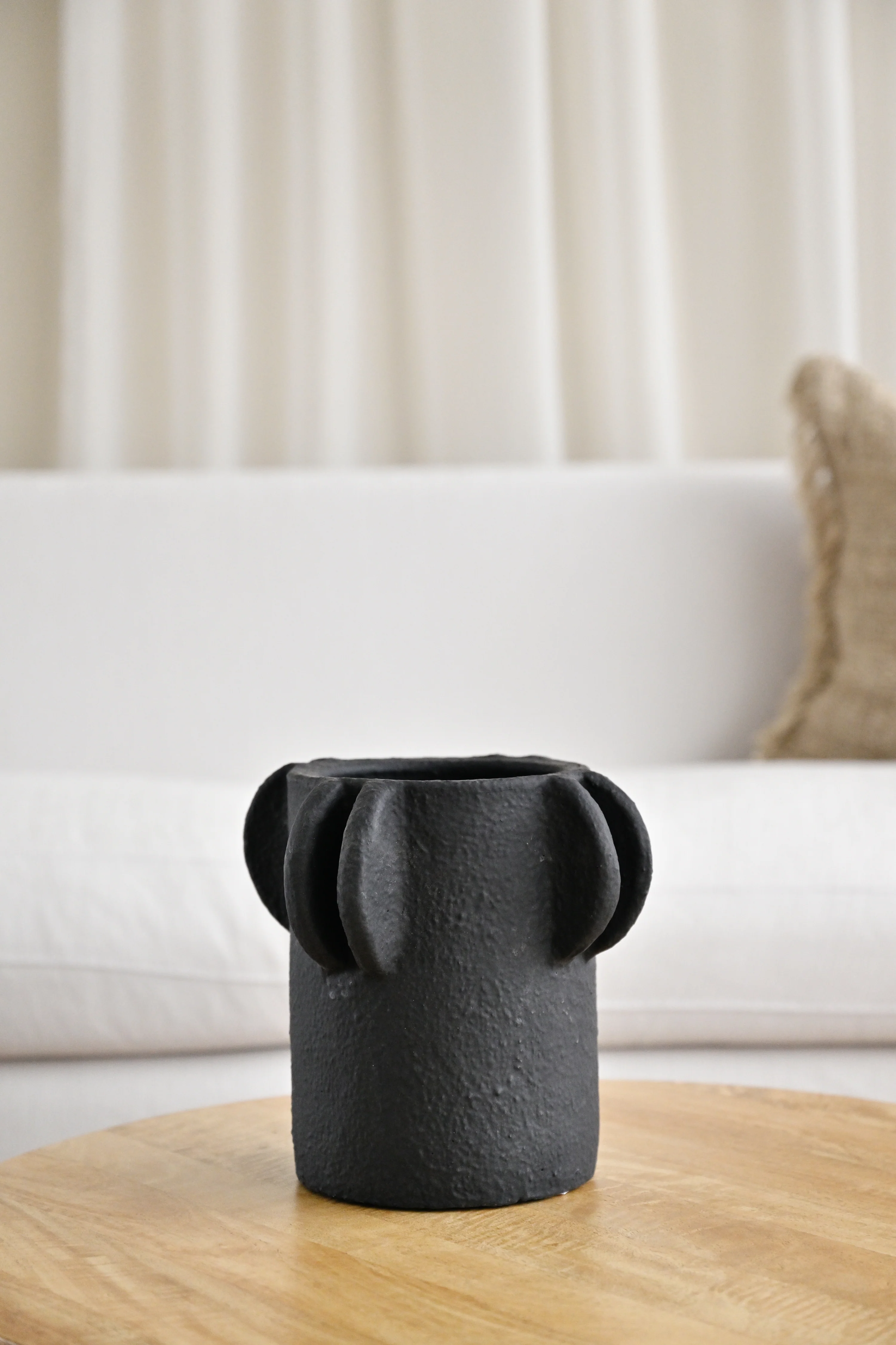 Black Hermes Vase - Image 4