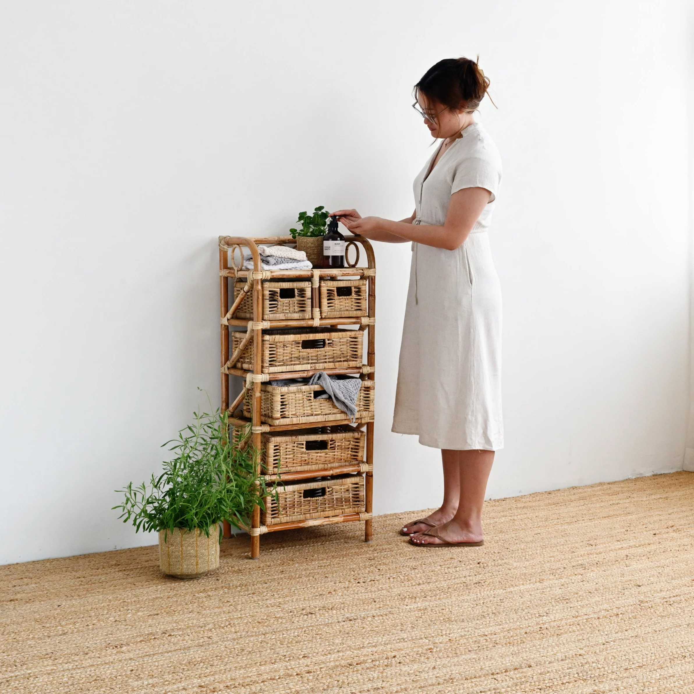 Bungalow Rattan 4+2 Drawers Cabinet - Image 7
