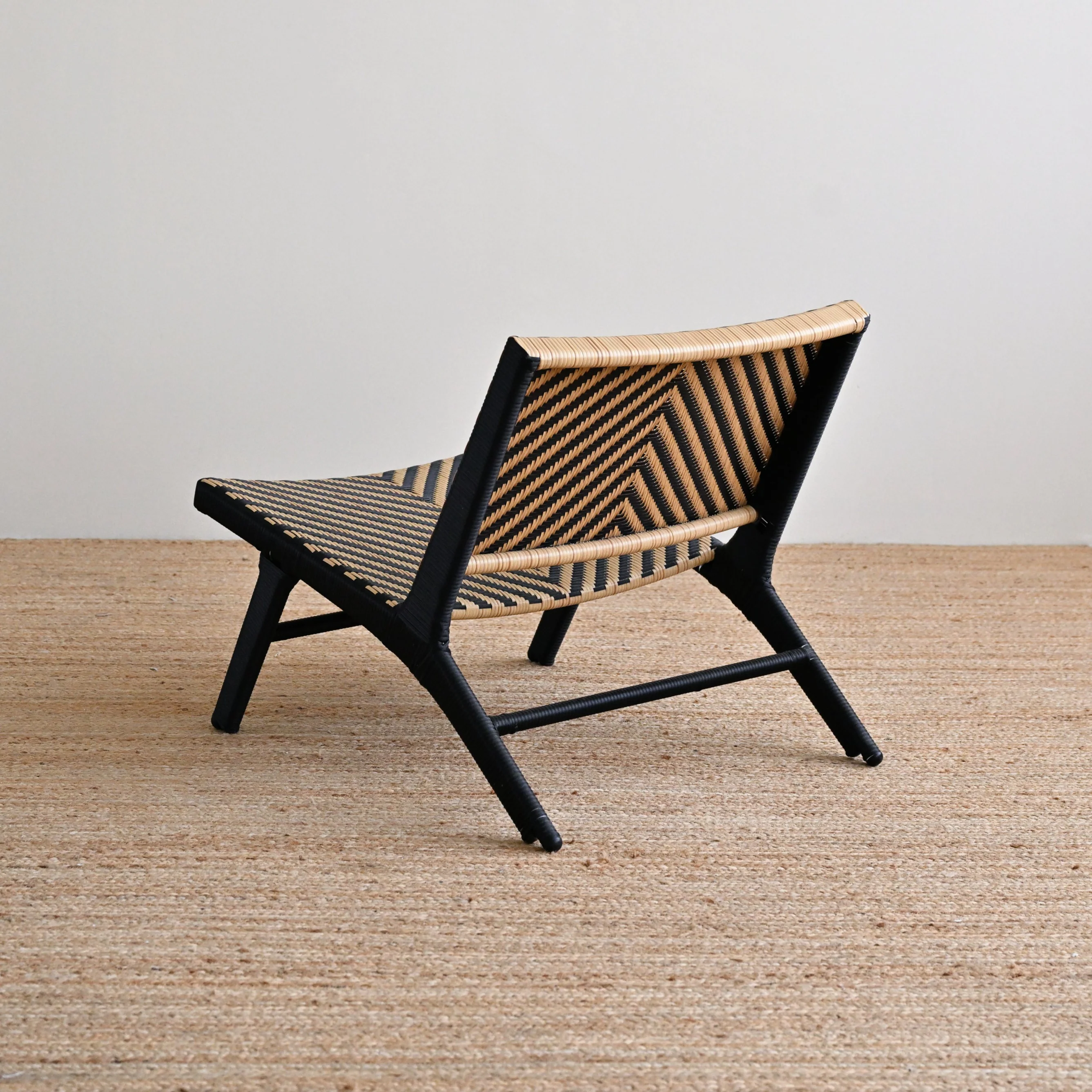 Claudia Outdoor Lounge Chair - Natural Black - Image 4