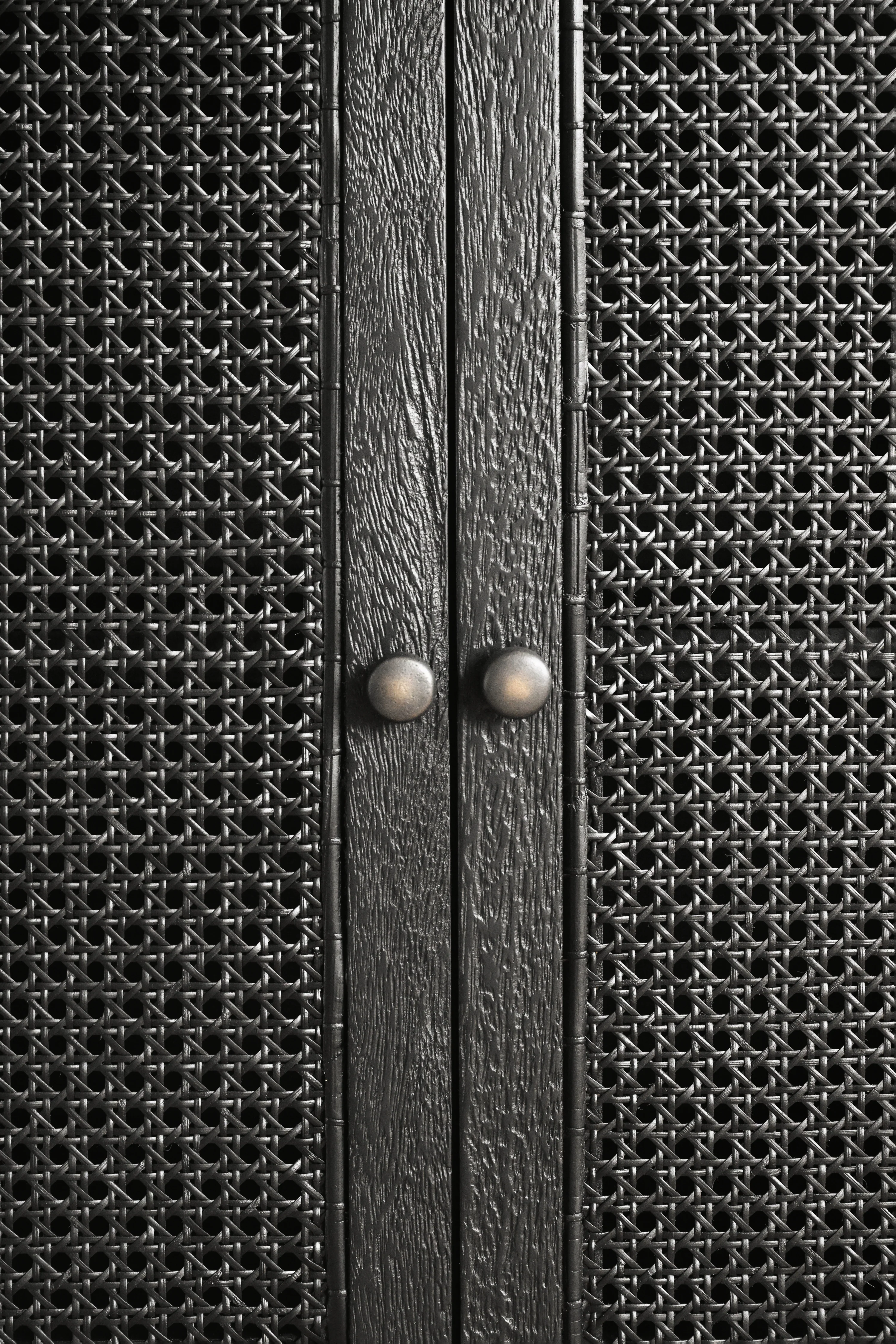 Gili 2 Door Sideboard - Rustic Black - Image 5