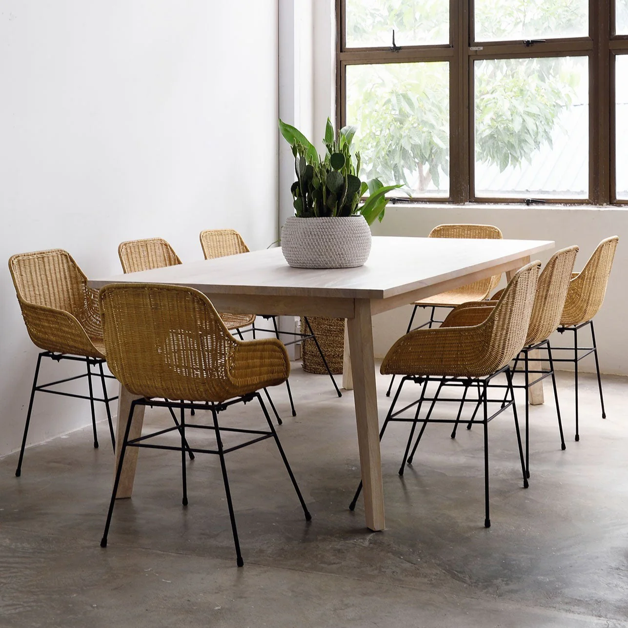 Gili Dining Table - White Wash - Image 6