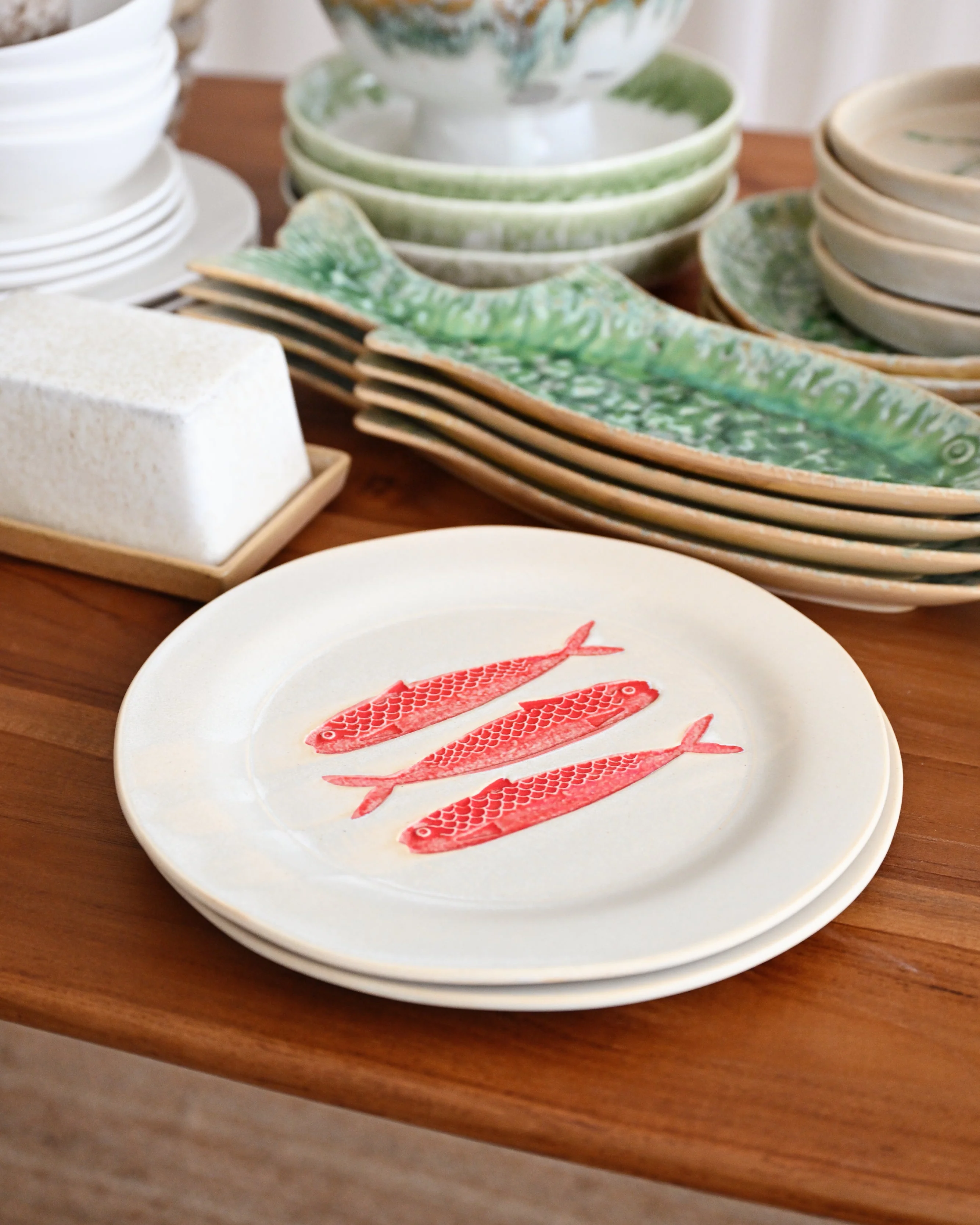 Hadden Dinner Plate Red Set of 4 - Fish - Image 2