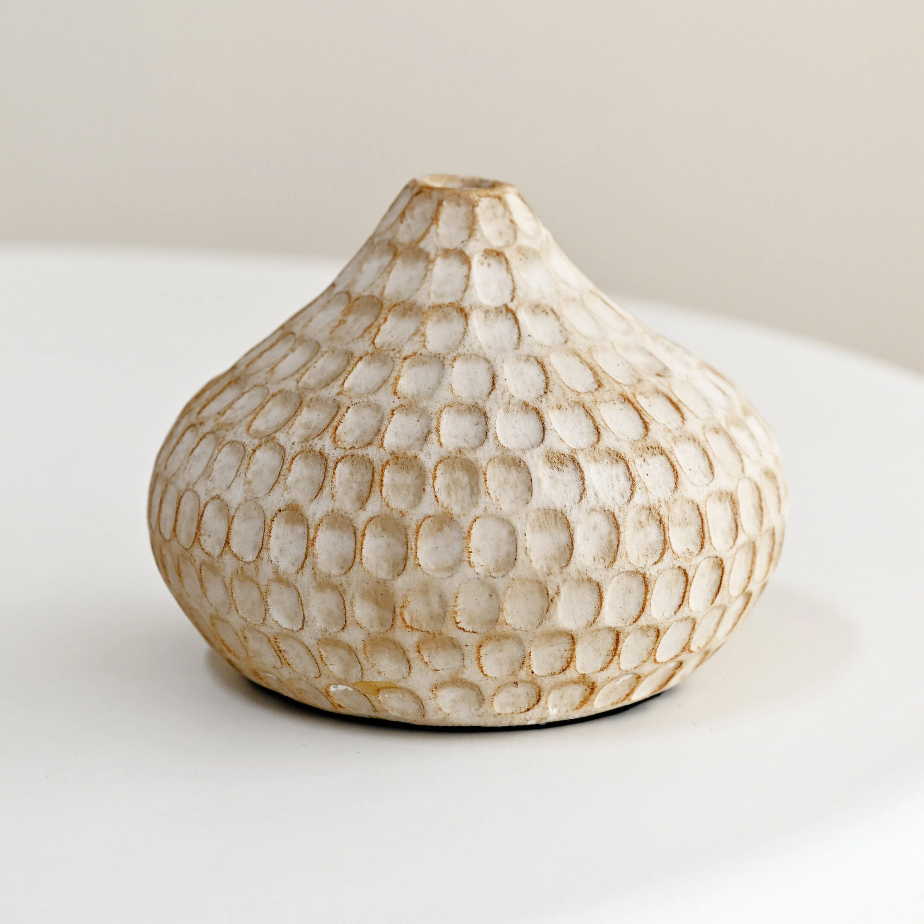 Hollow Vase - Image 2