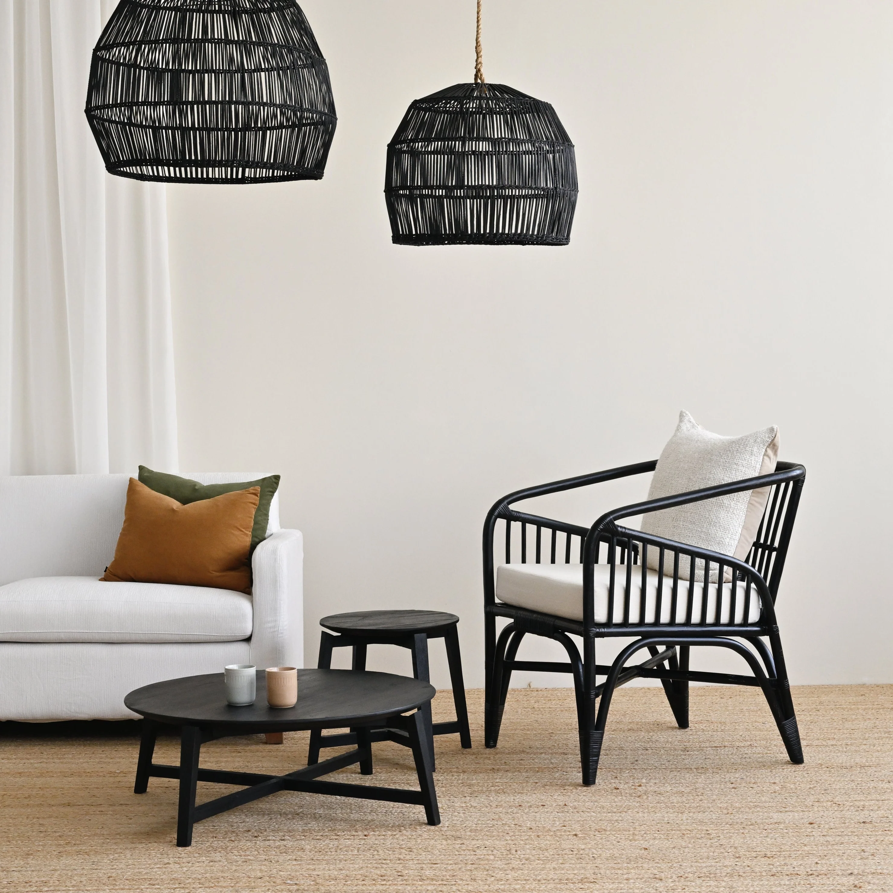 Insel Rattan Arm Chair - Black - Image 3