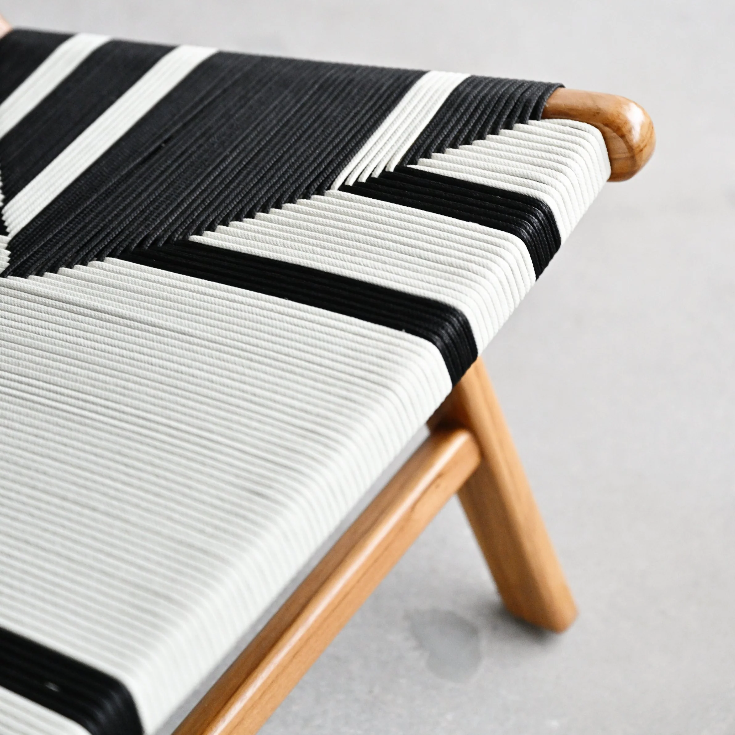 Istanbul Lounge Chair - Image 5