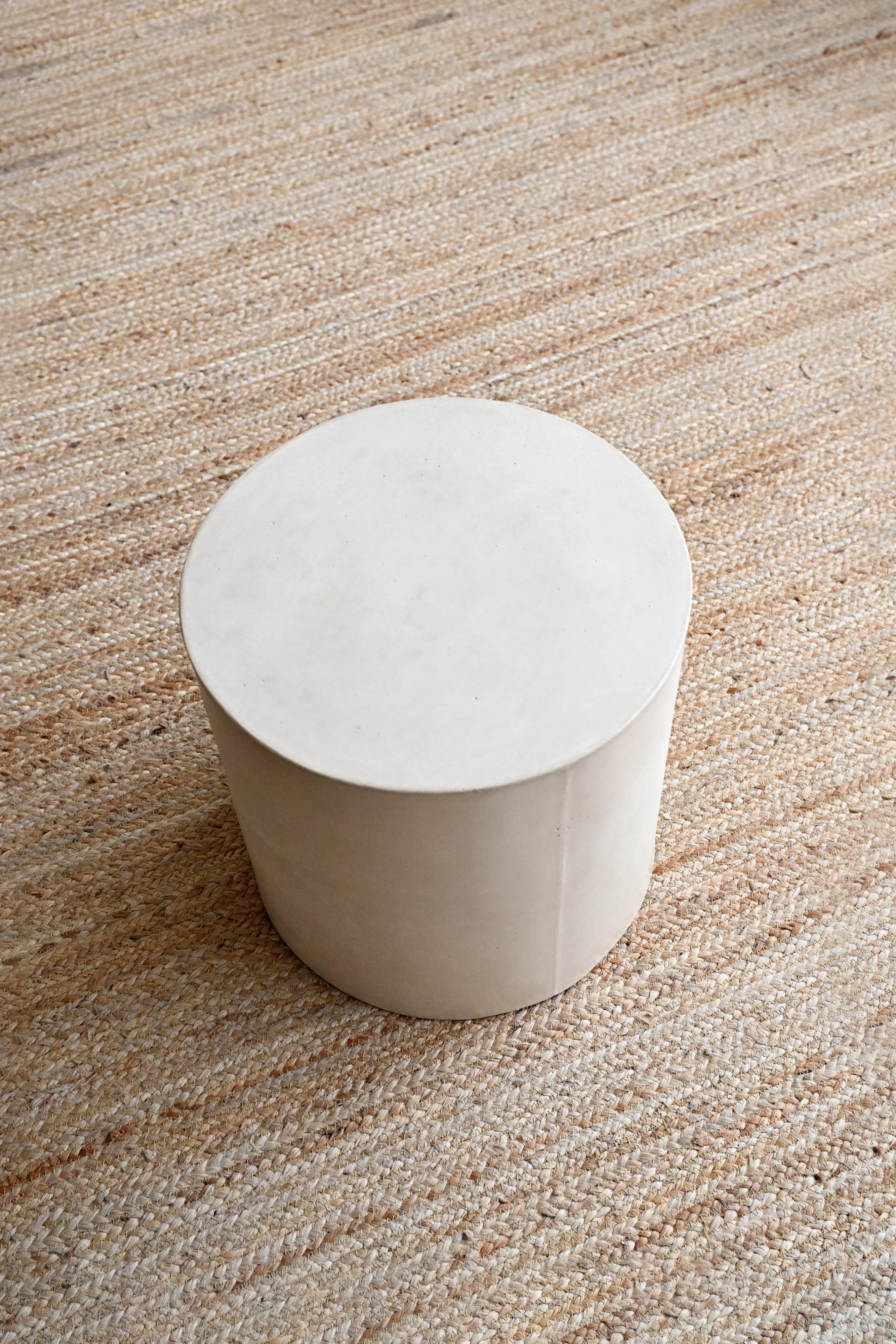 Ito Concrete Side Table - Beige - Image 9