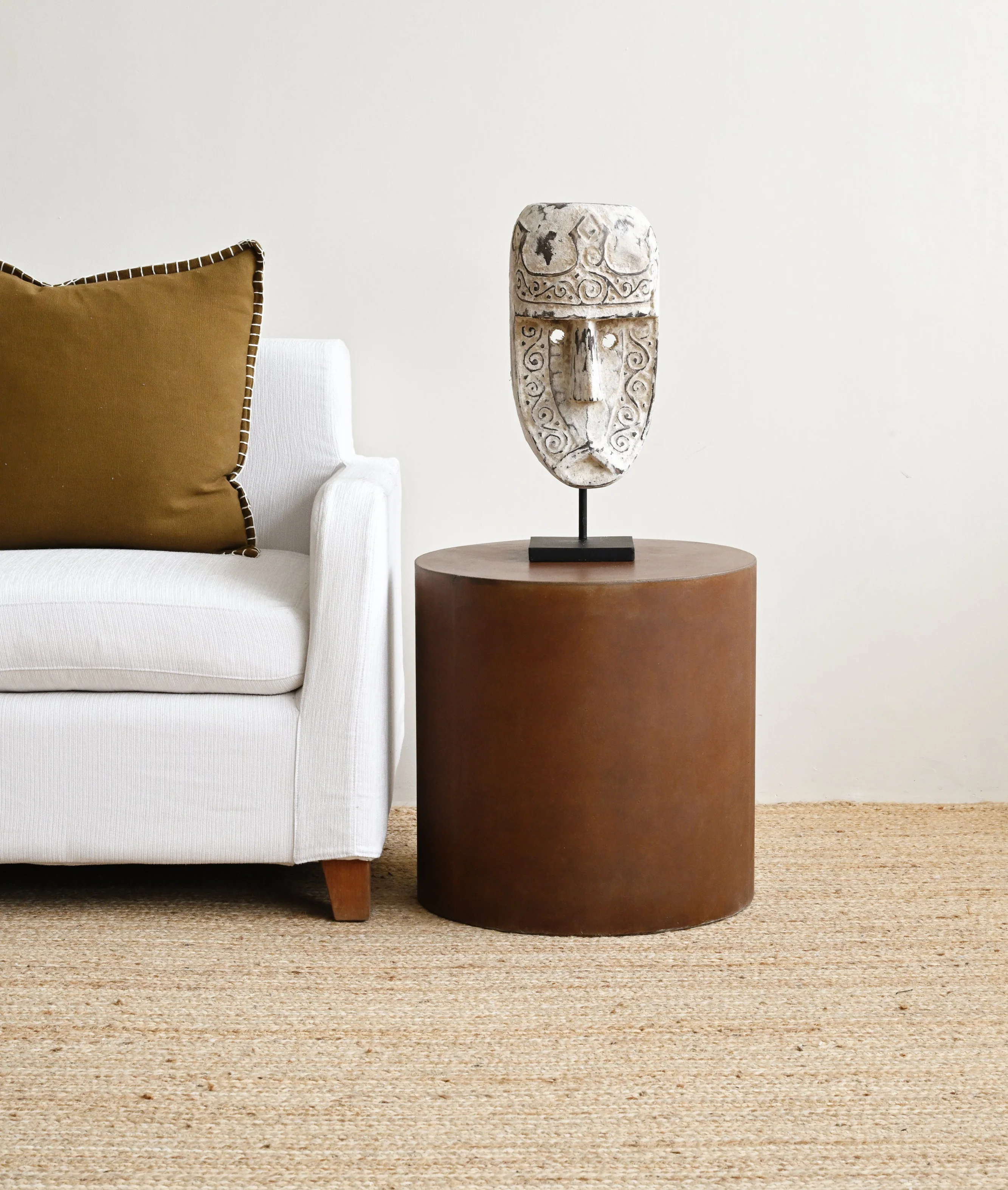 Ito Concrete Side Table - Coffee - Image 5