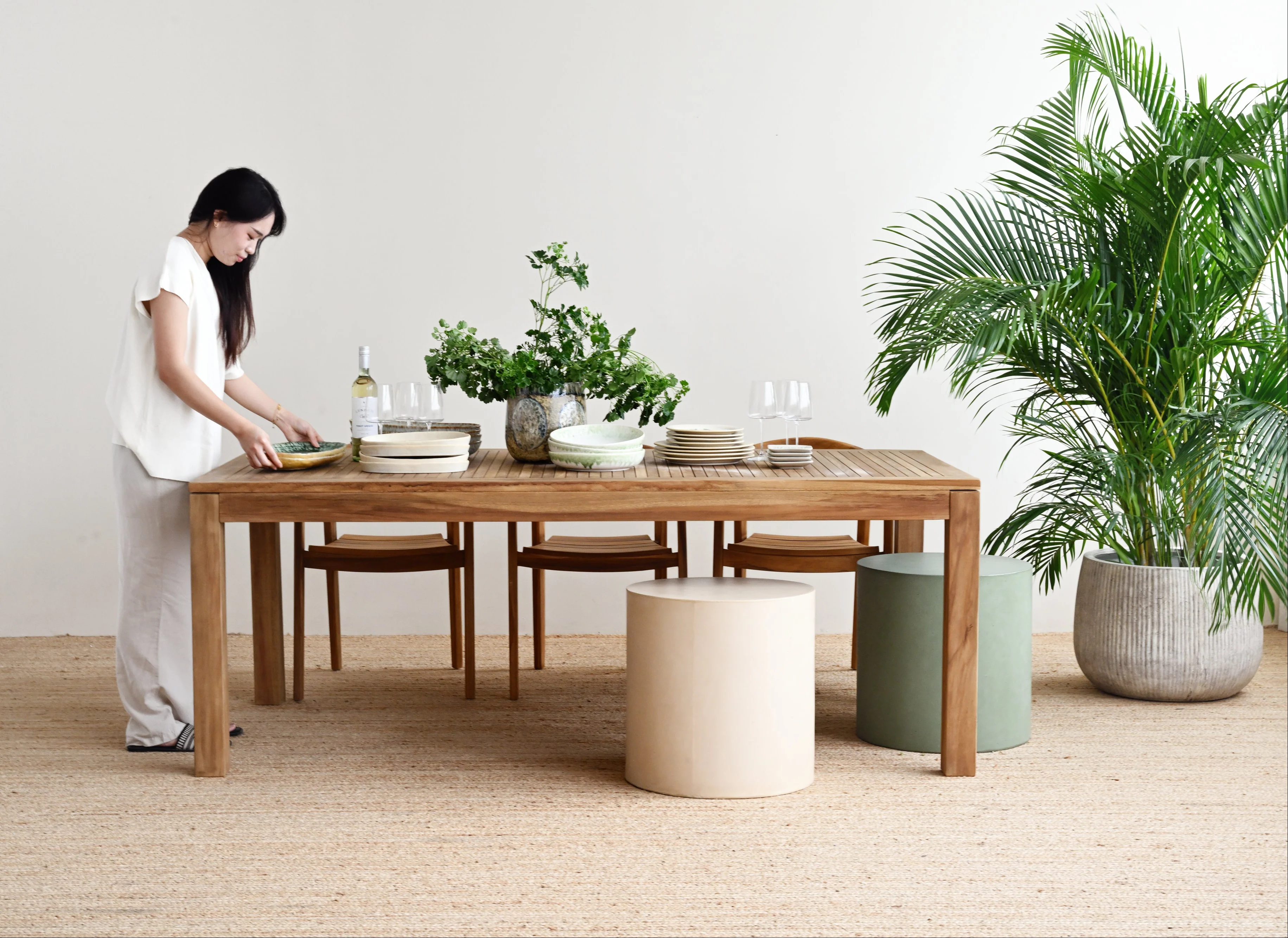 Ito Concrete Side Table - Olive Green - Image 3