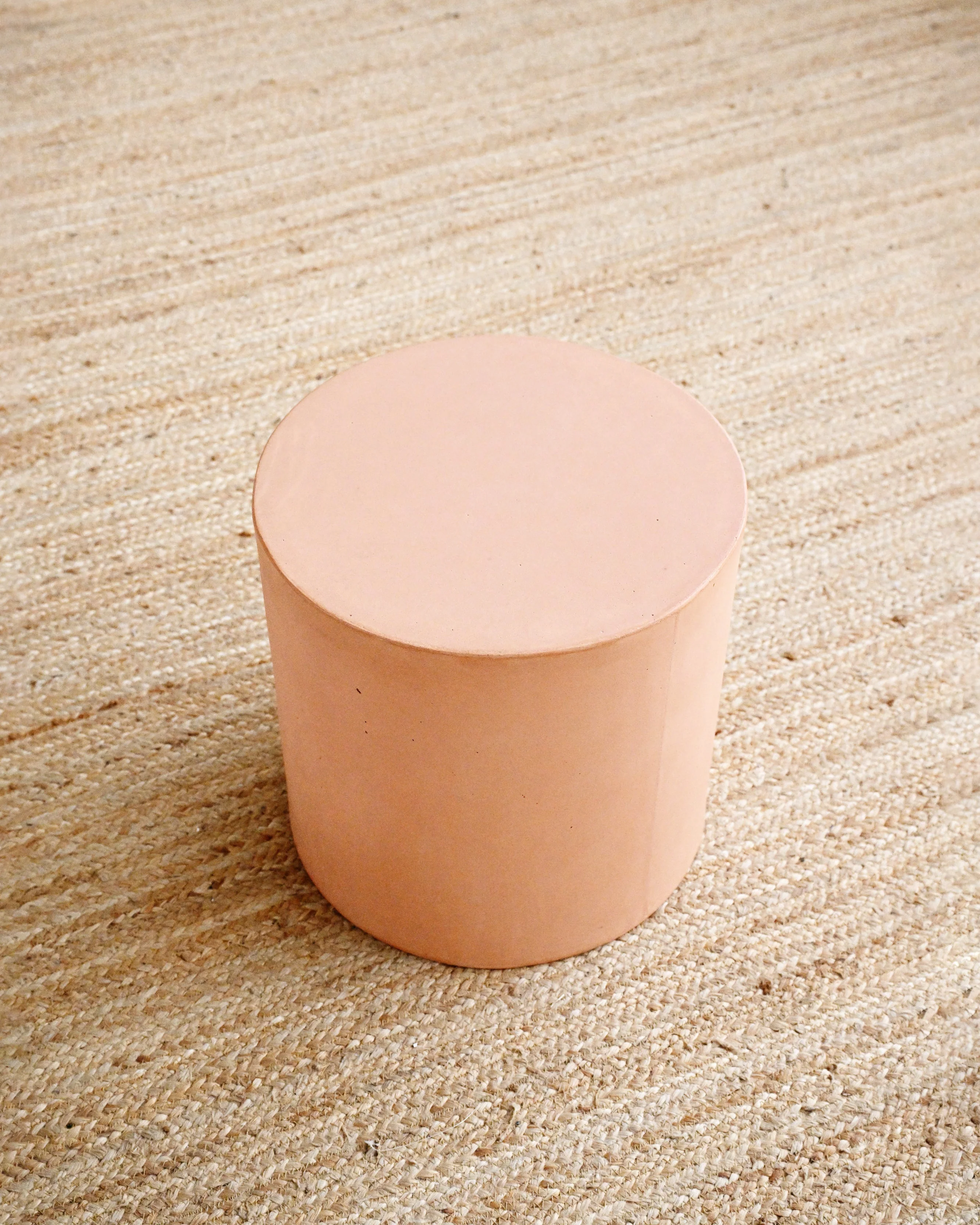 Ito Concrete Side Table - Terracotta - Image 7
