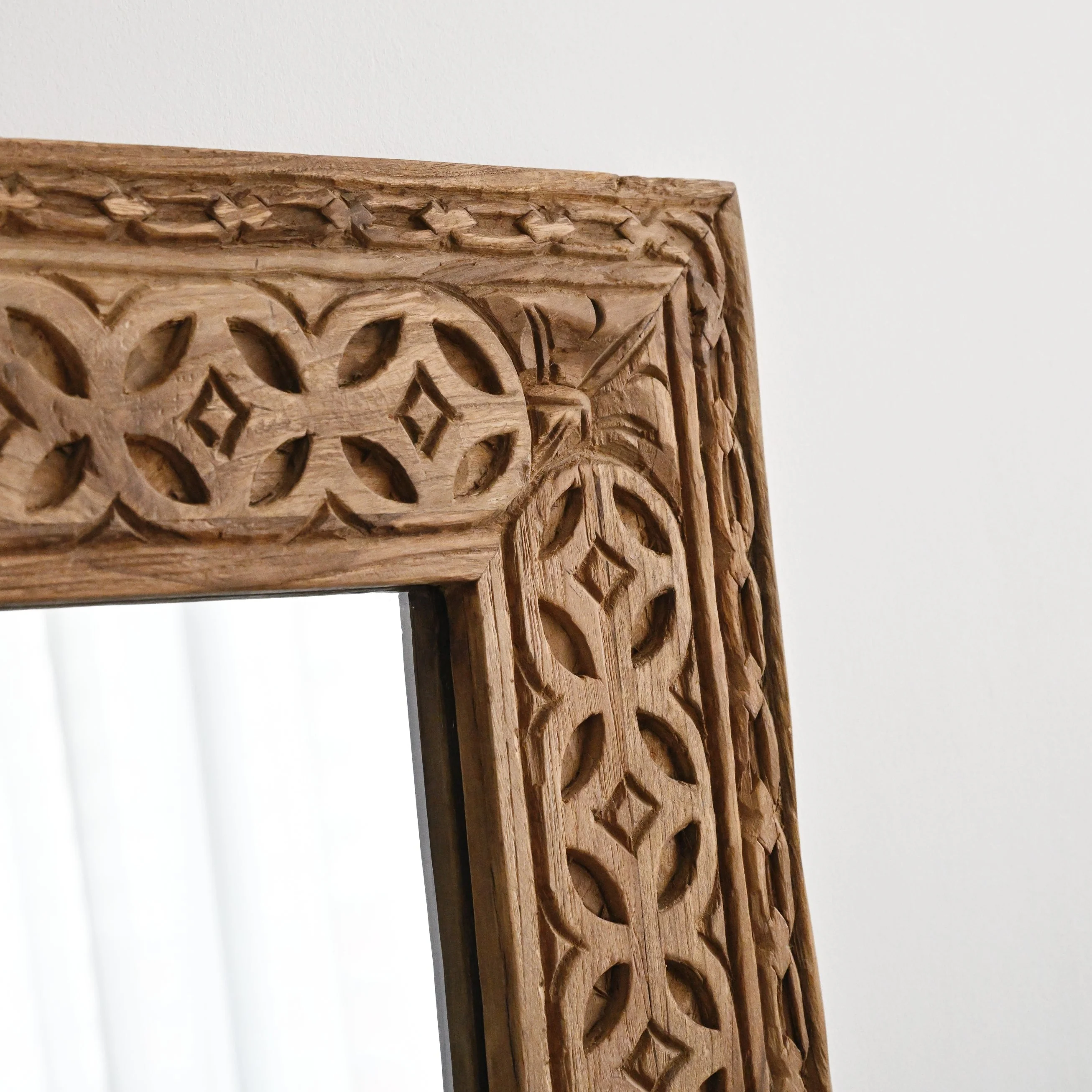 Kawung Mirror 70cm x 140cm - Image 9