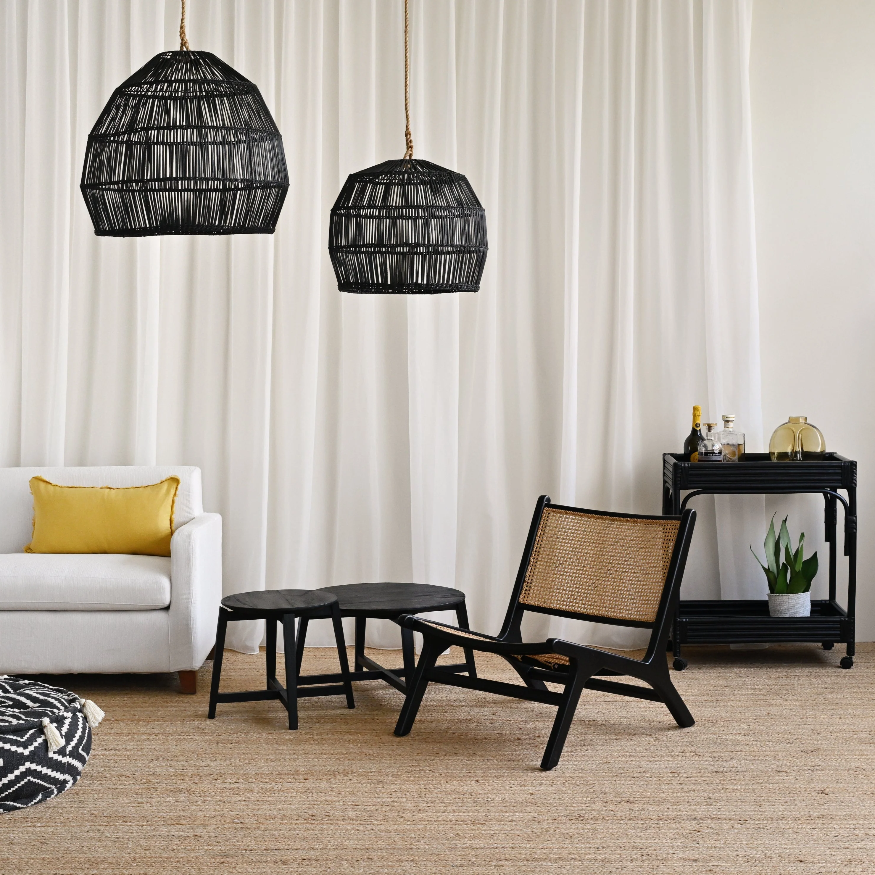 Komodo Lounge Chair - Black - Image 4
