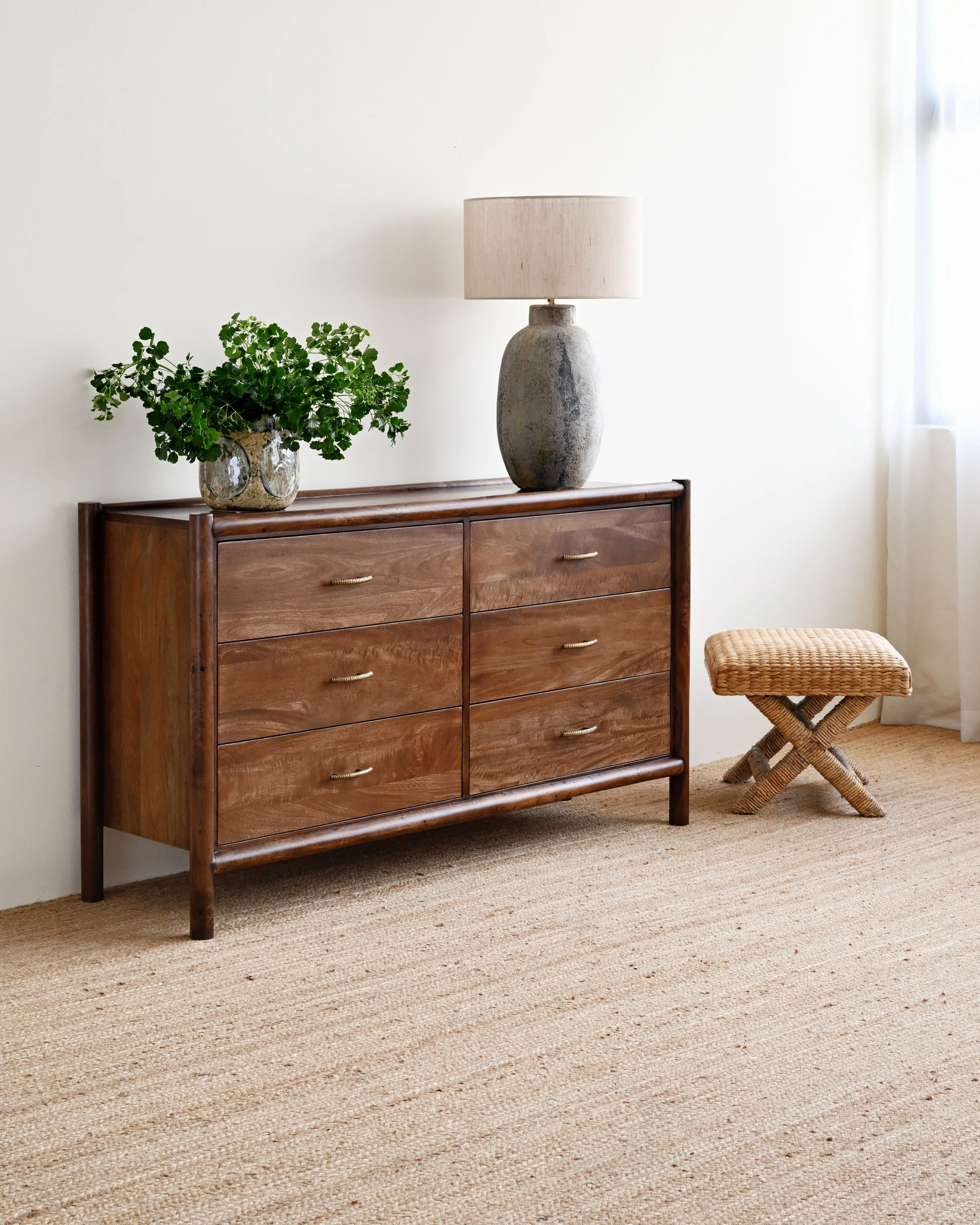 Krakow Water Hyacinth Stool - Image 3