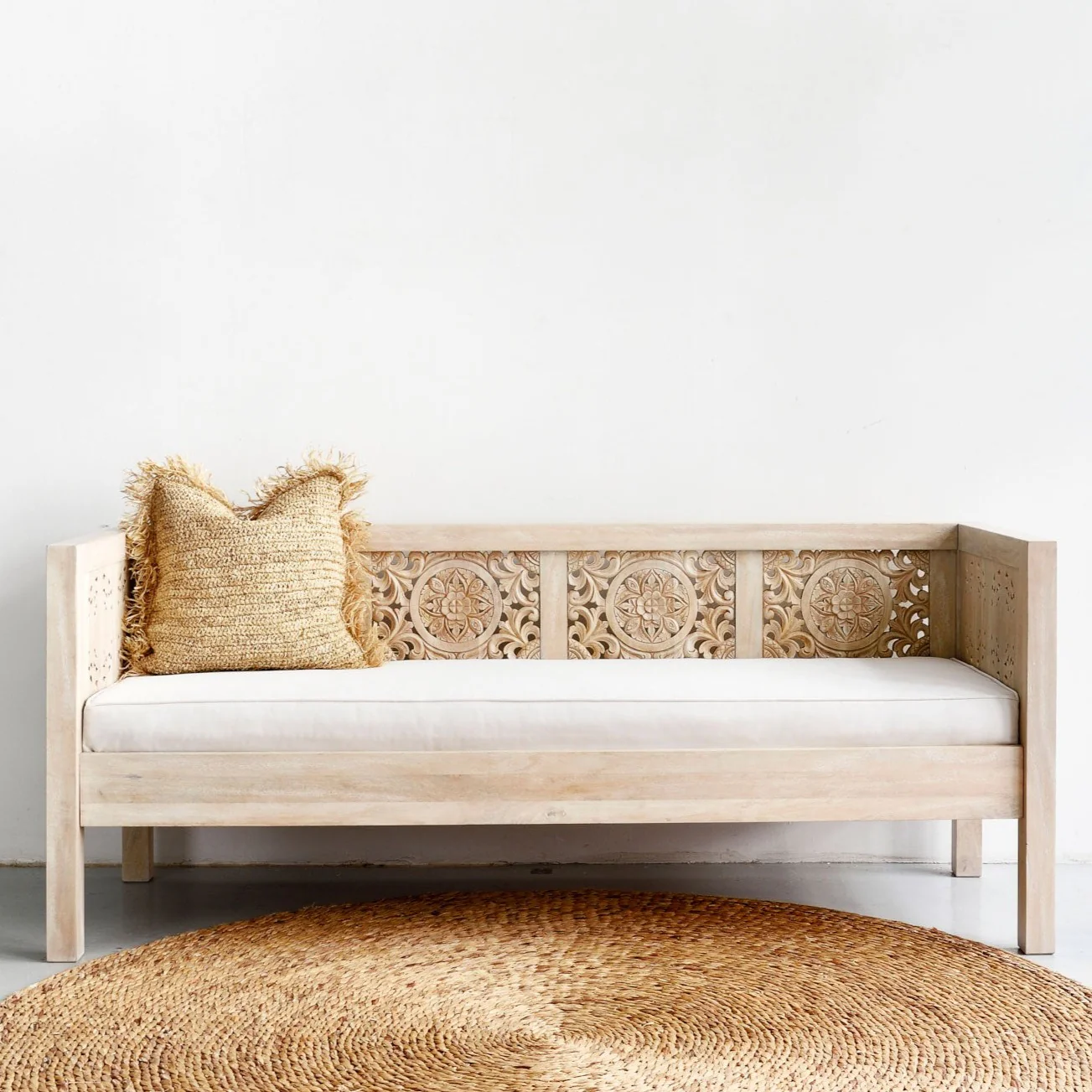 Kuno Carved Daybed - Image 5