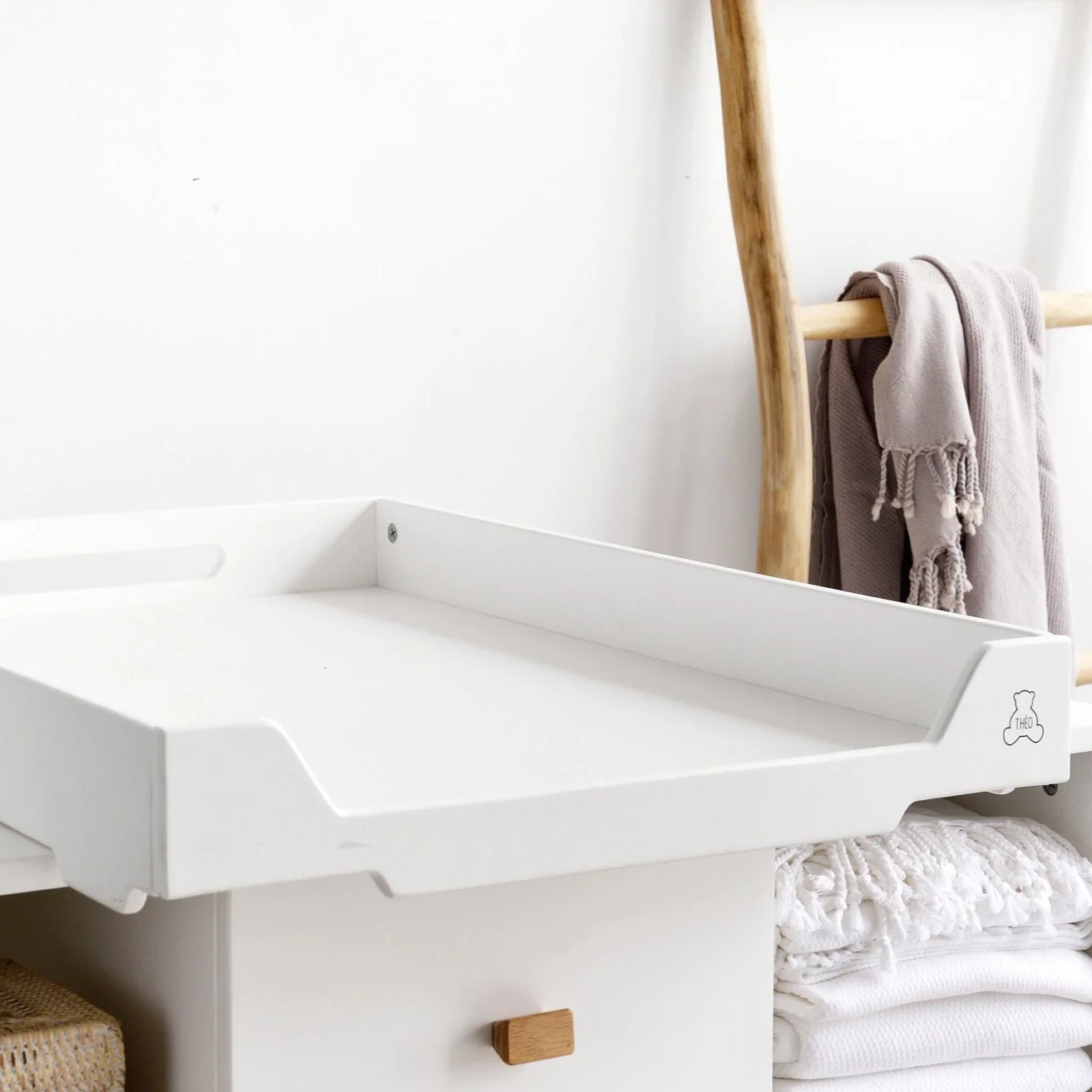 Marelia Chest of Drawers - White - Image 5
