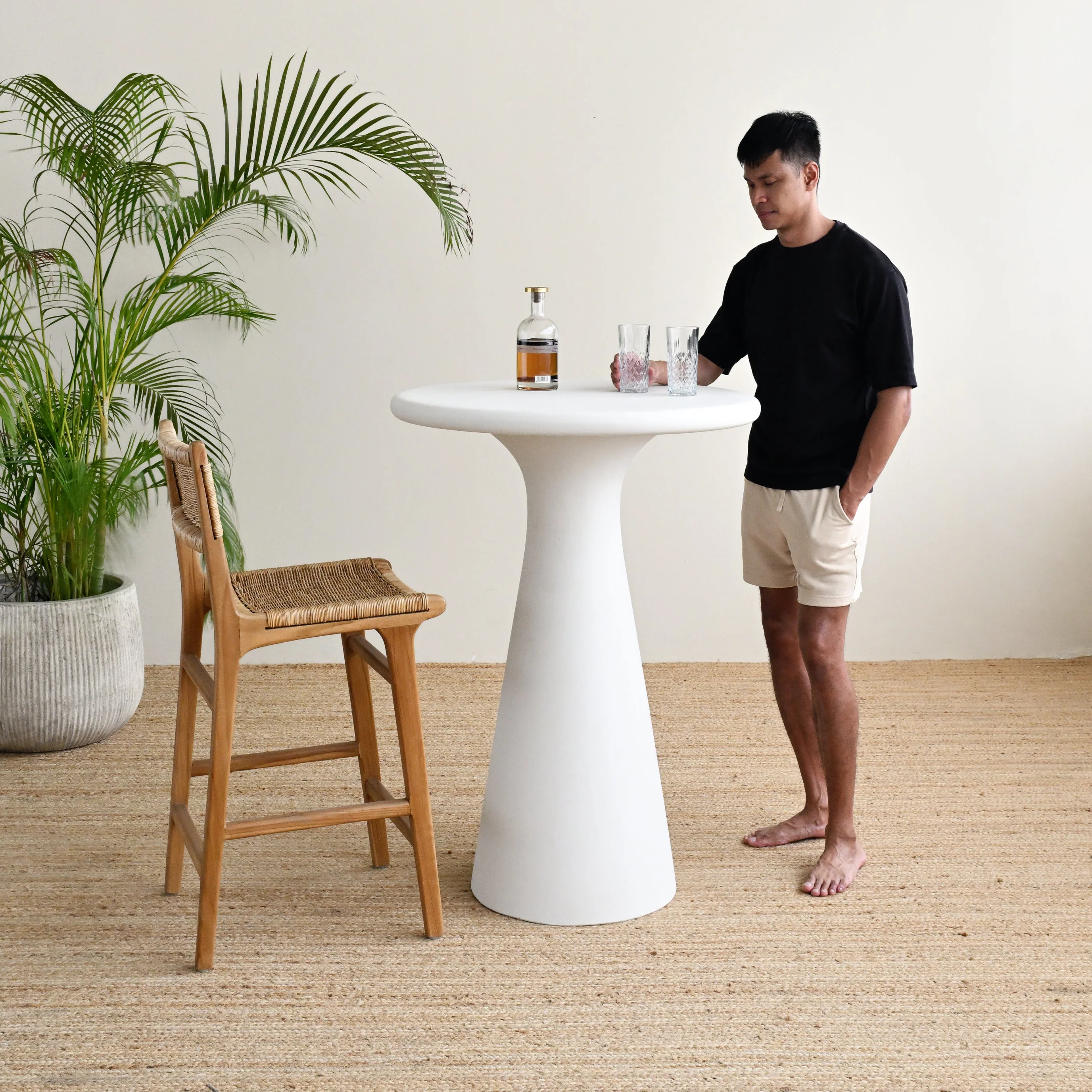 Novara Bar Table - White - Image 3