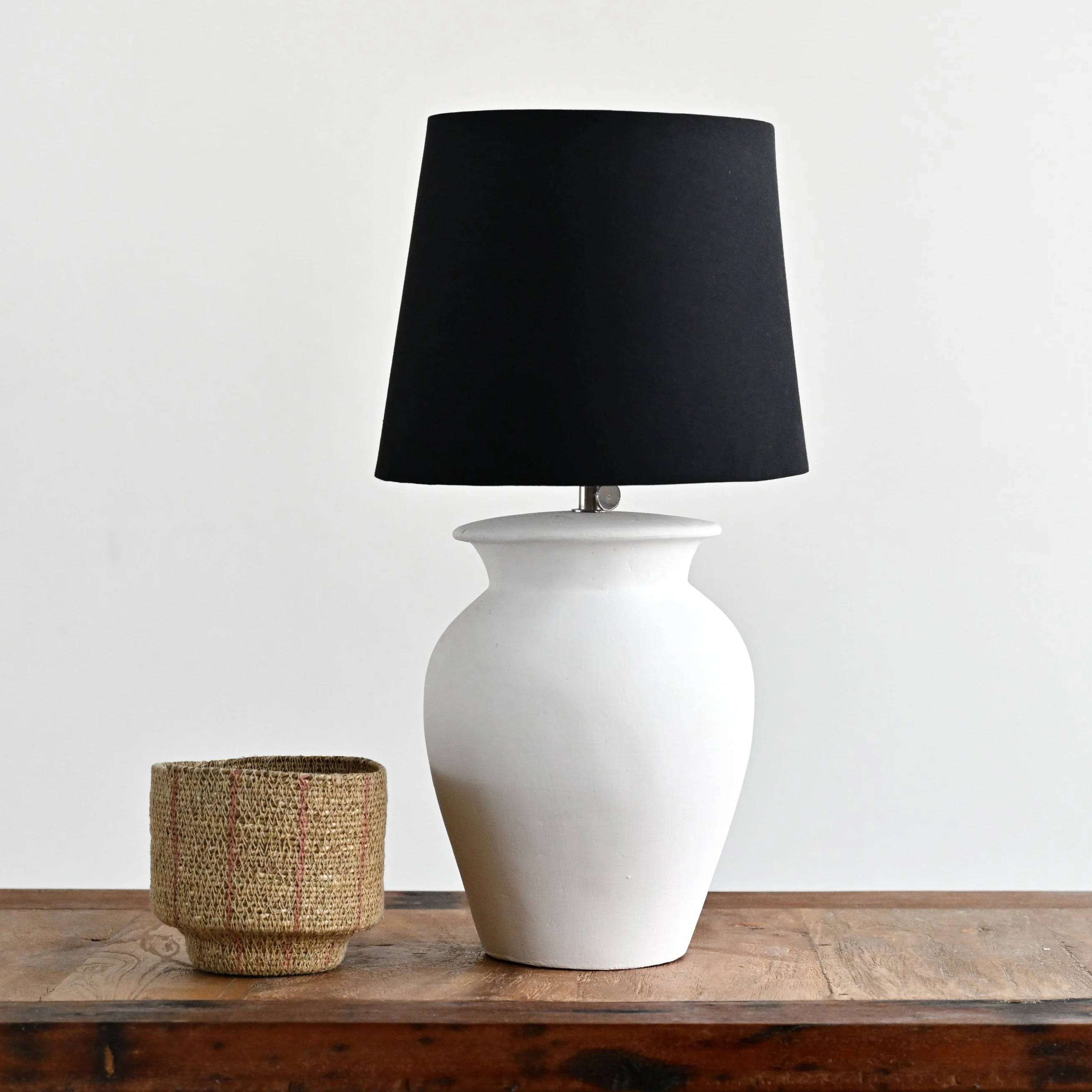 White Nusa Lamp - Image 4