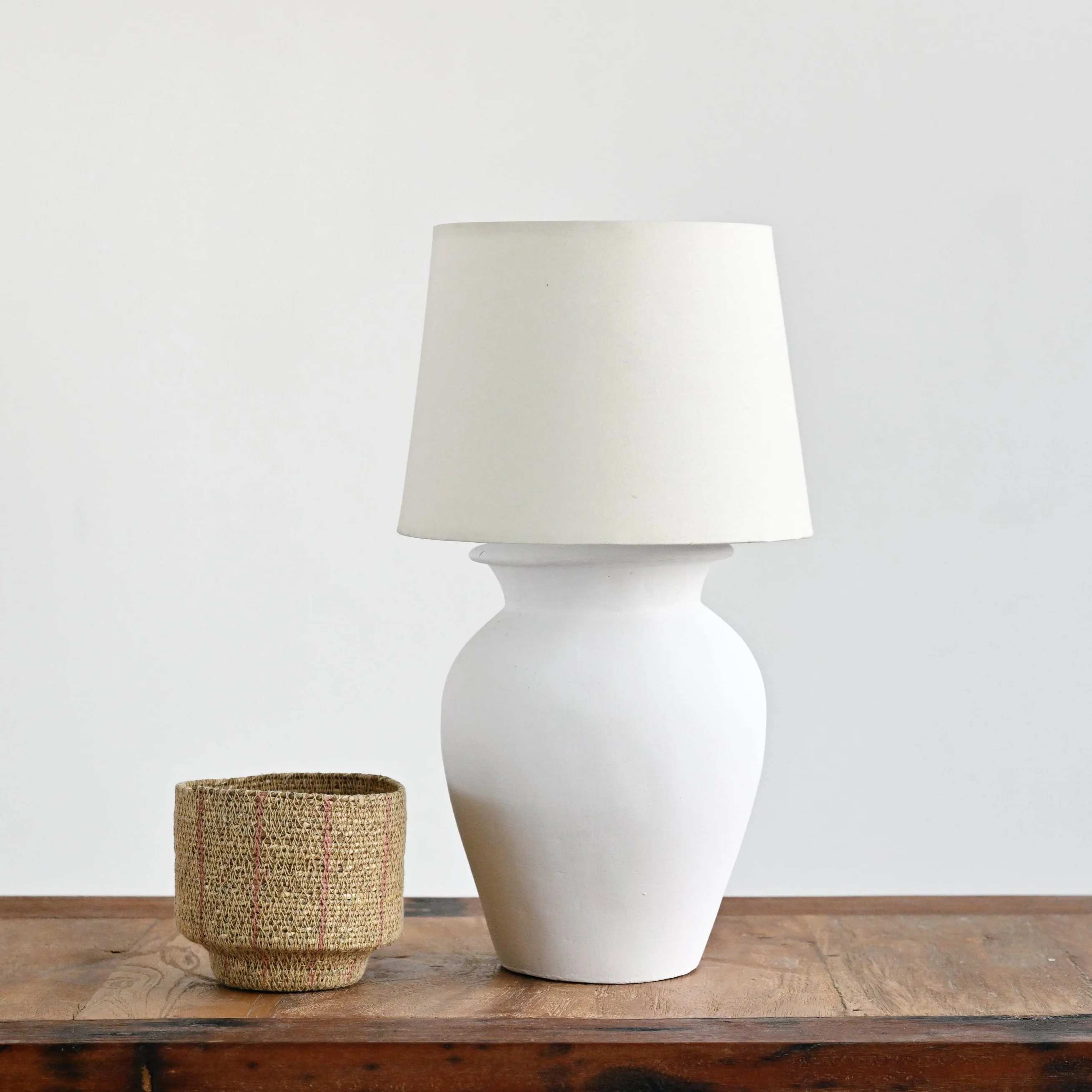 White Nusa Lamp - Image 6