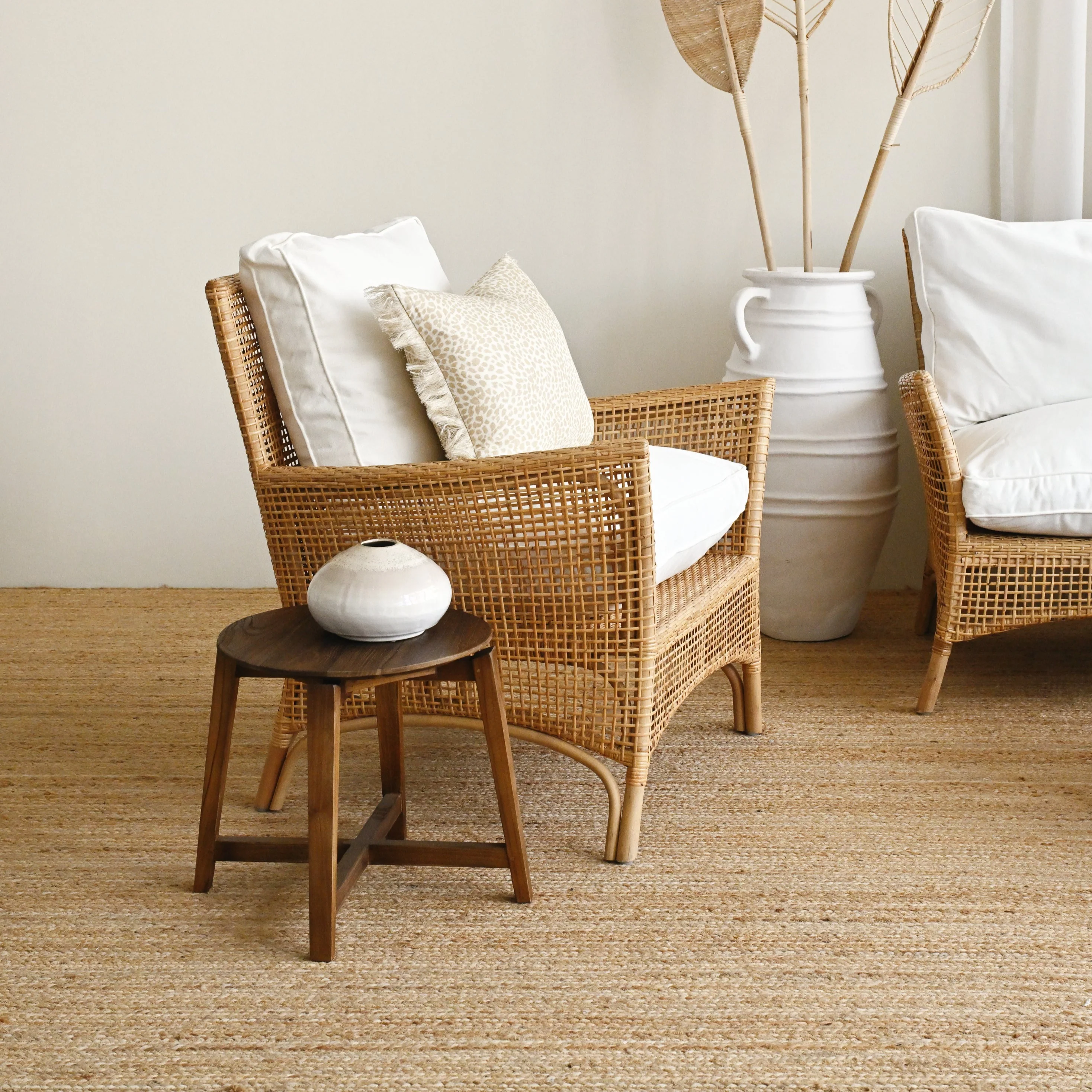 Peel Lounge Chair - Image 4