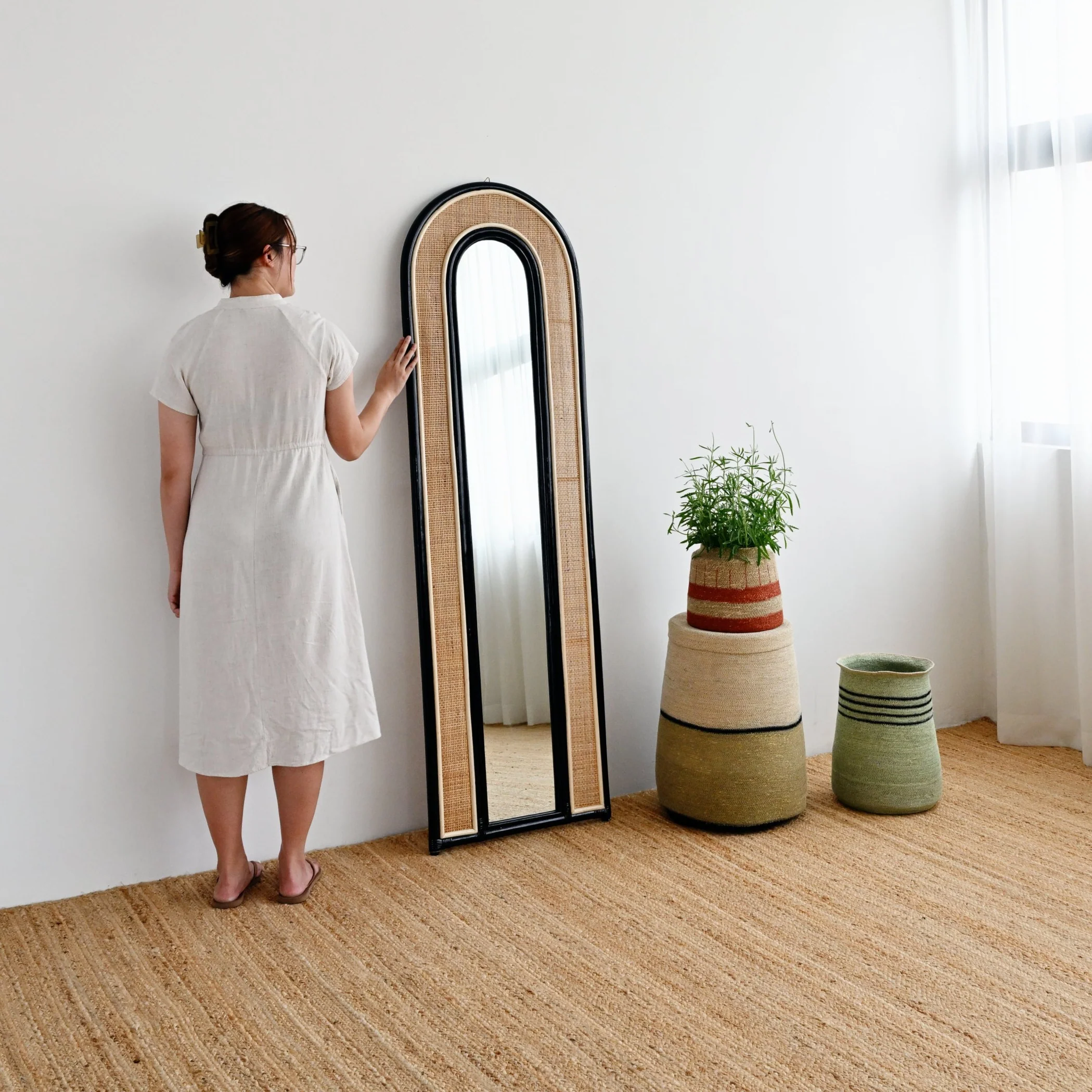 Tulum Rattan Arched Mirror - Black - Image 3