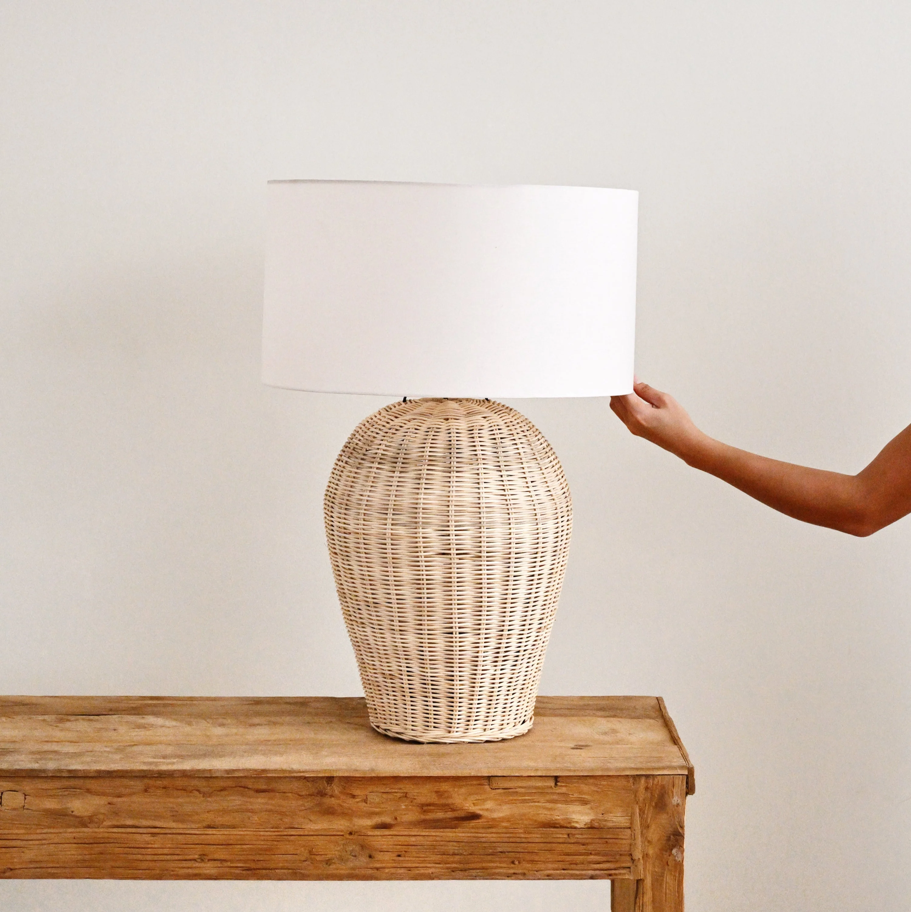 Rattan Table Lamp - Image 3