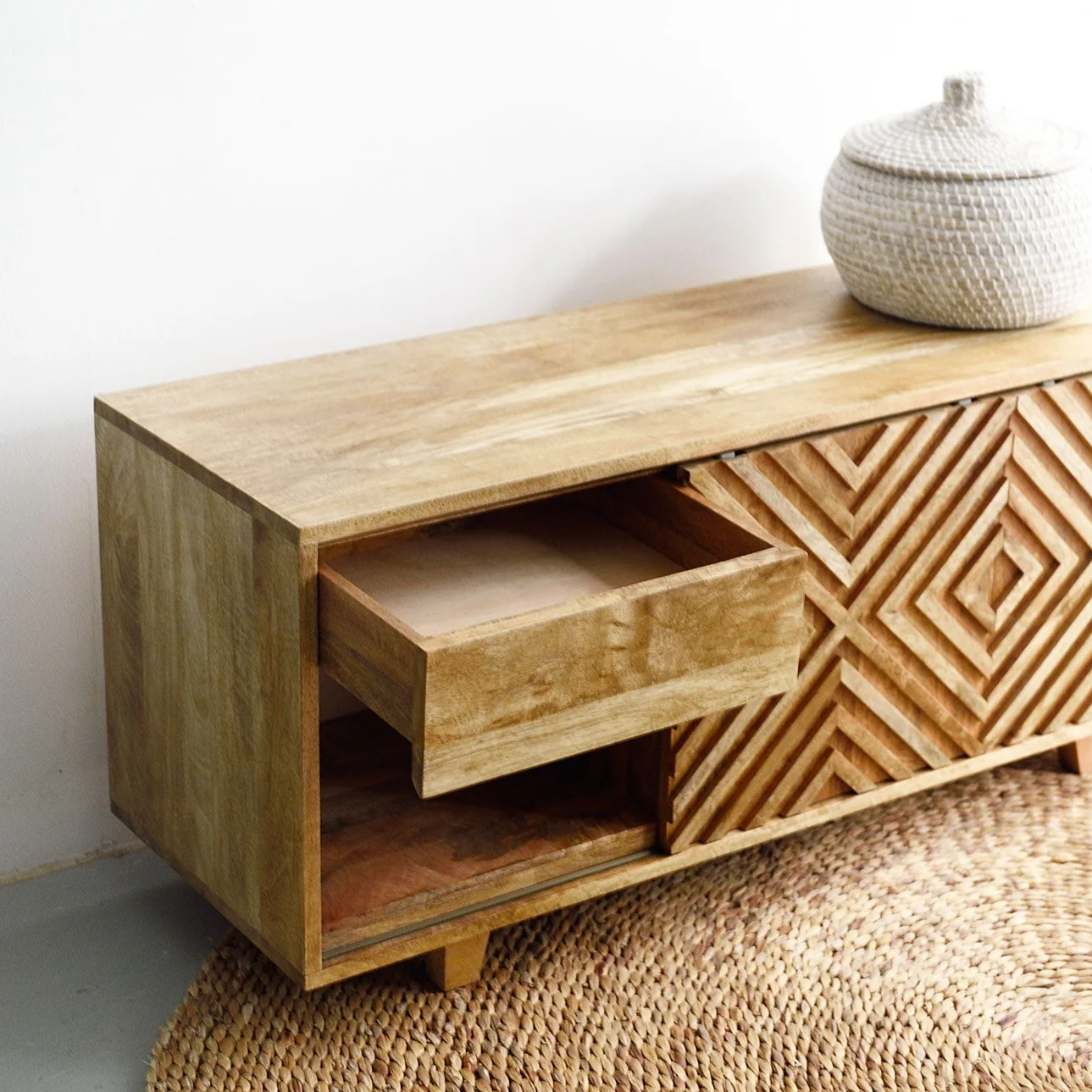 Siku TV Cabinet 140cm - Natural - Image 4