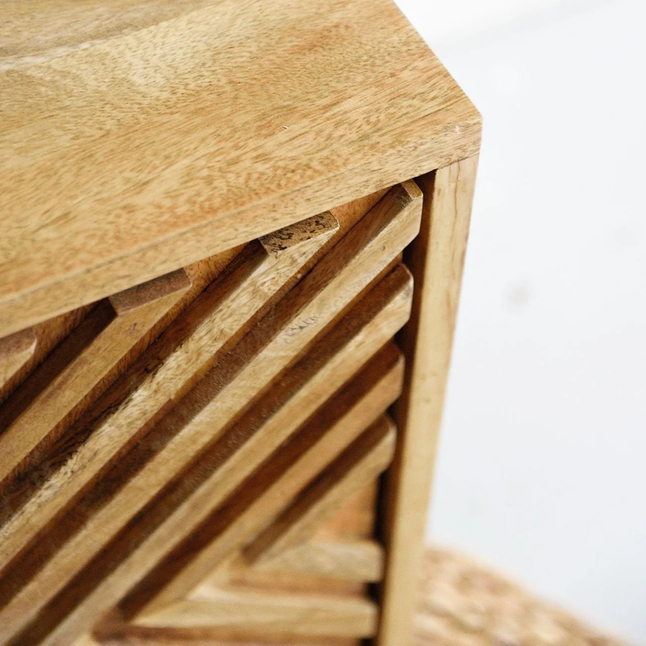 Siku TV Cabinet 140cm - Natural - Image 5