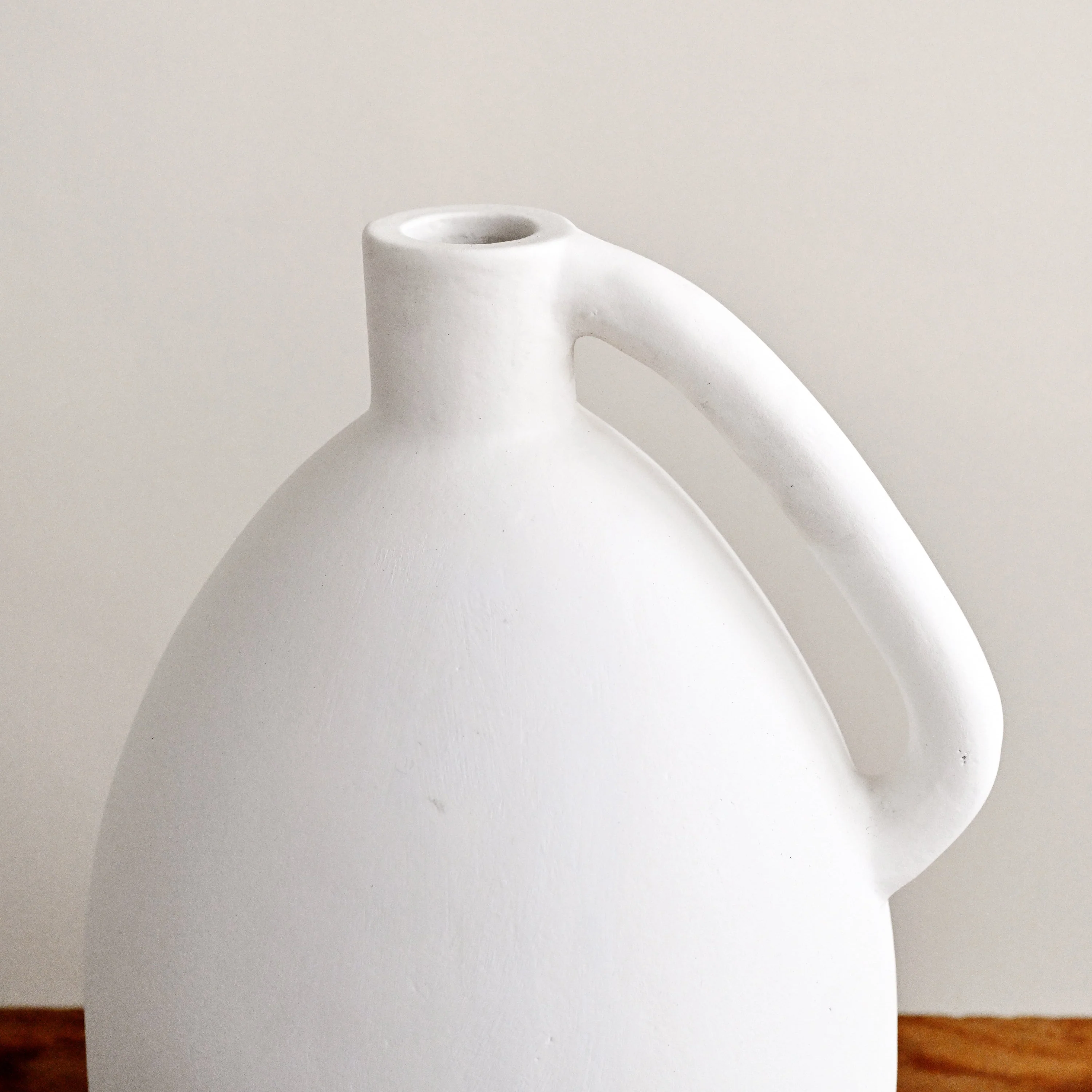 Terracotta Jug Vase - Image 2