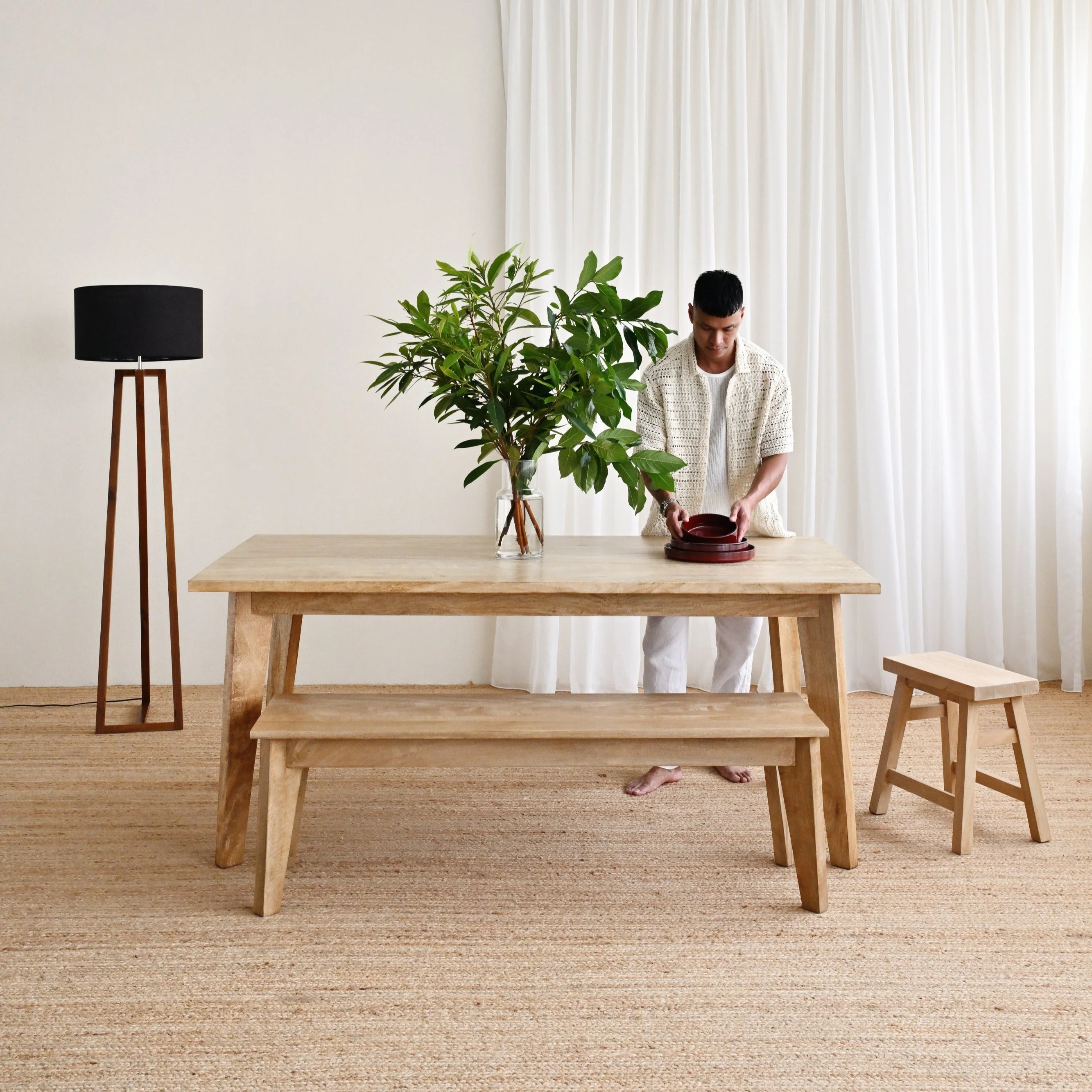 Tripod Standing Lamp - Image 9
