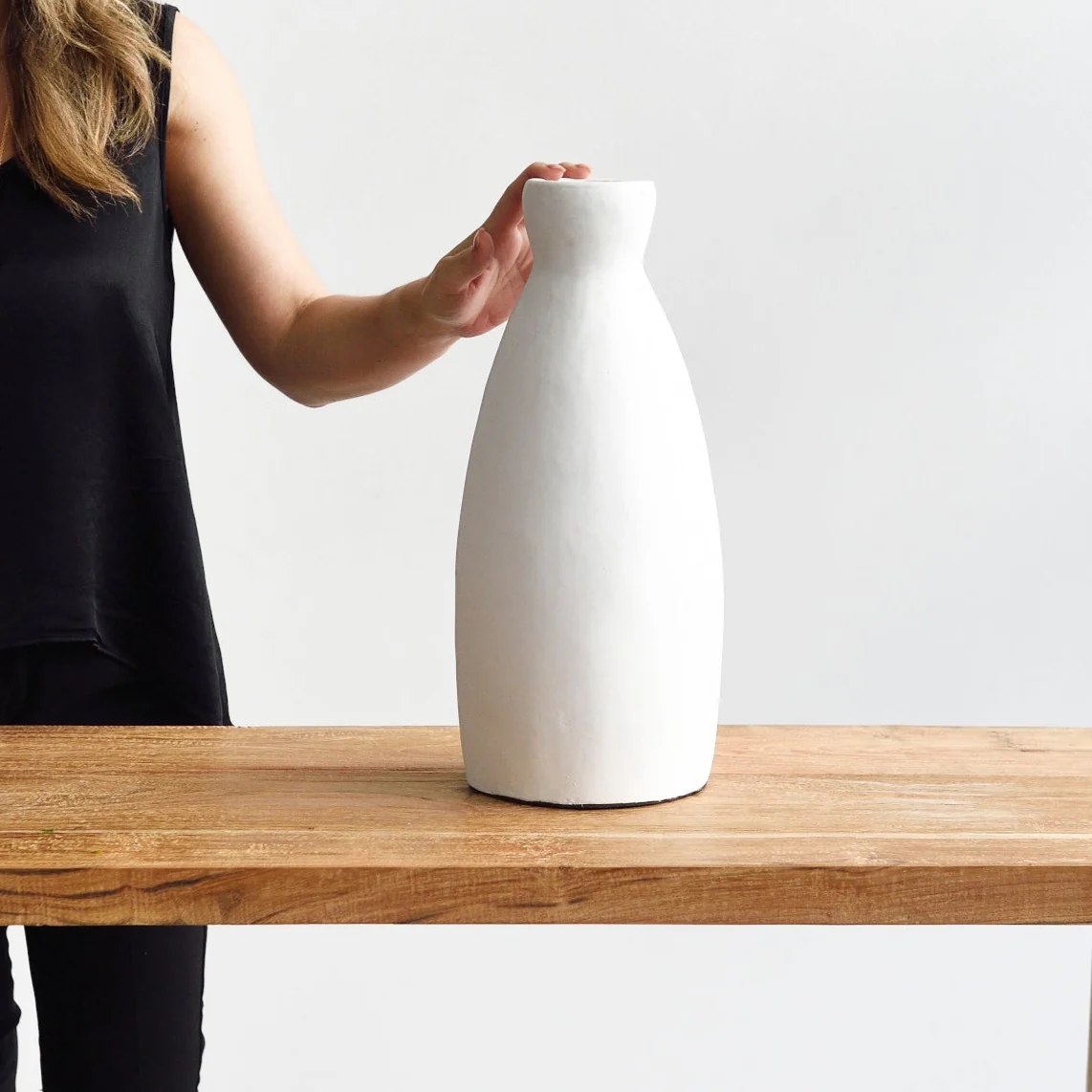White Pottery Vase - Image 5